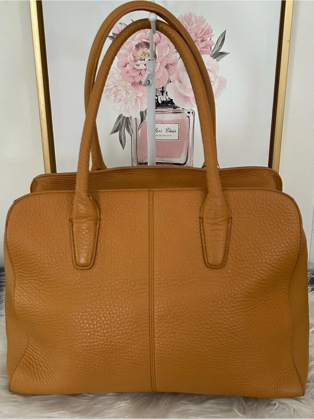 DKNY Tan Pebbled Leather Satchel Crossbody Shoulder Bag Everyday tote